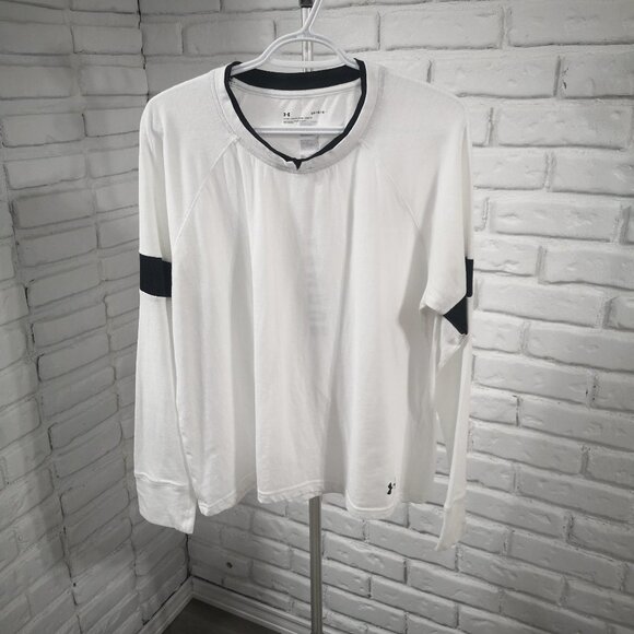2 / $30.00 - Under Armour Ladies White with Black Accents Long Sleeves T-shirt - Picture 1 of 8